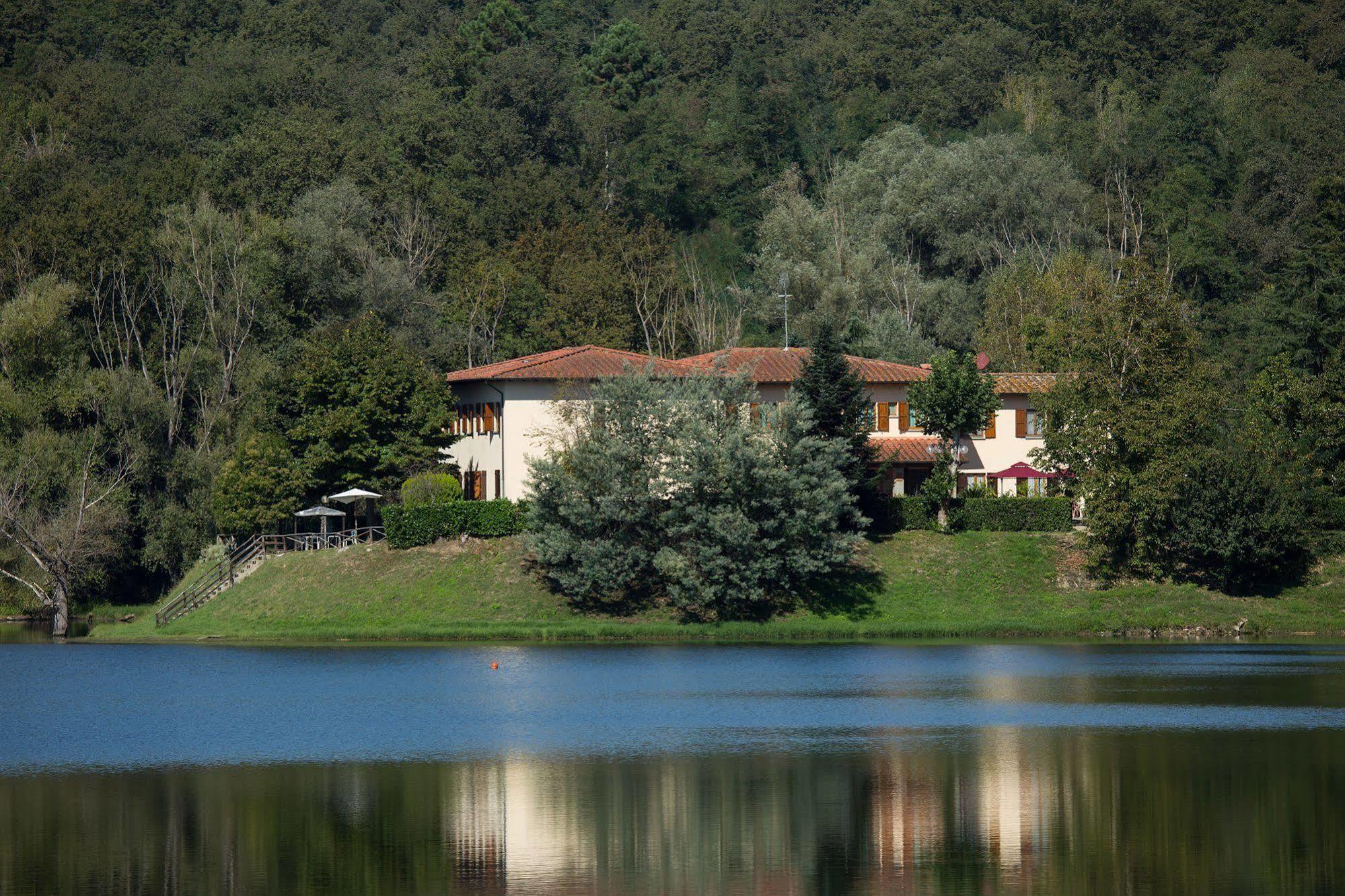 Hotel Del Lago Cavriglia Exteriér fotografie